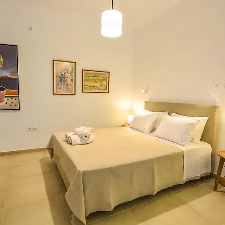 Thalassa Seaside Апартаменты *