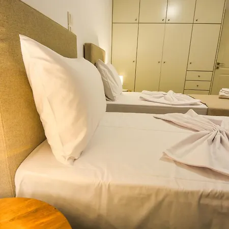 Thalassa Seaside Апартаменты